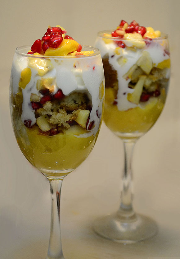 Delightful Cooking: Trifle Pudding Recipe